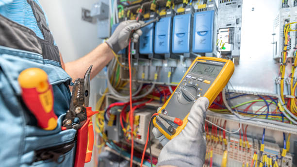Best Circuit Breaker Repair  in Lincolnia, VA